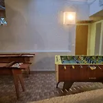 Newly Renovated Loverbier Steps From Place Apartment
