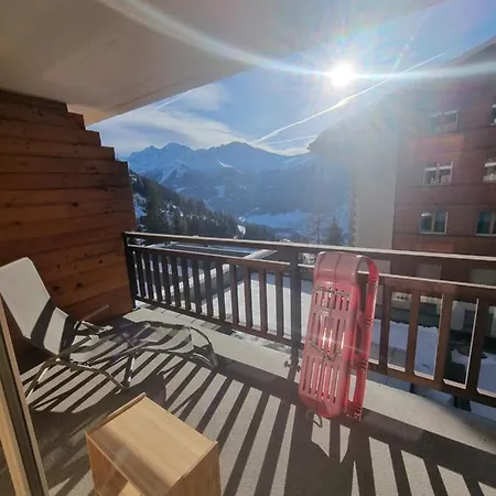 Apartment Loverbier With Pool In Building, Steps To Place