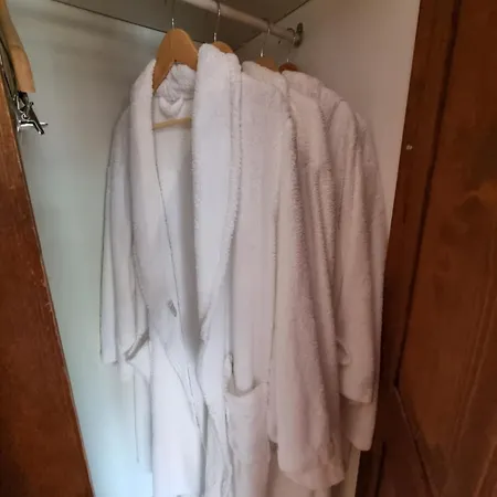 דירה Loverbier - Pool, Parking, Location!