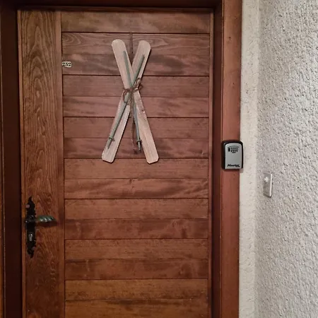 Loverbier With Pool In Building, Steps To Place Apartment *