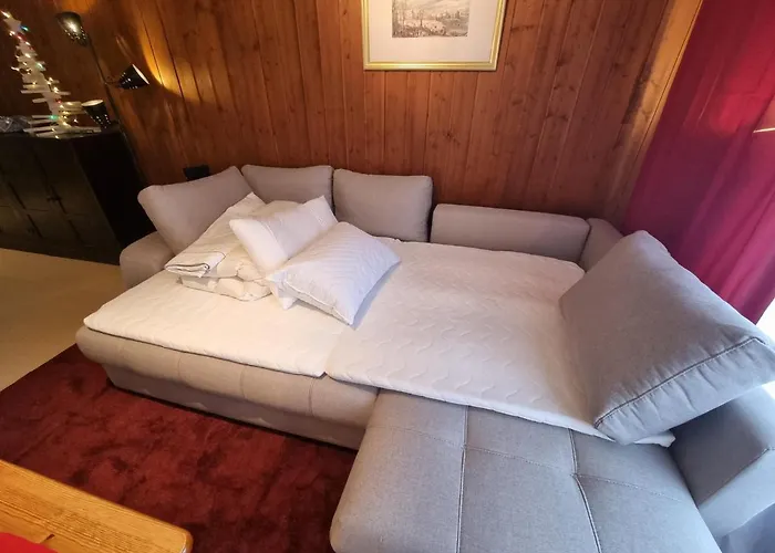 Daire Newly Renovated Loverbier Steps From Place *