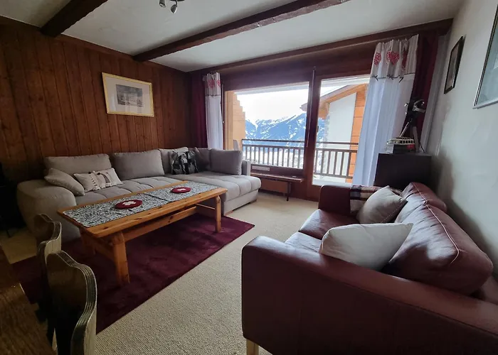 Newly Renovated Loverbier Steps From Place Daire Verbier
